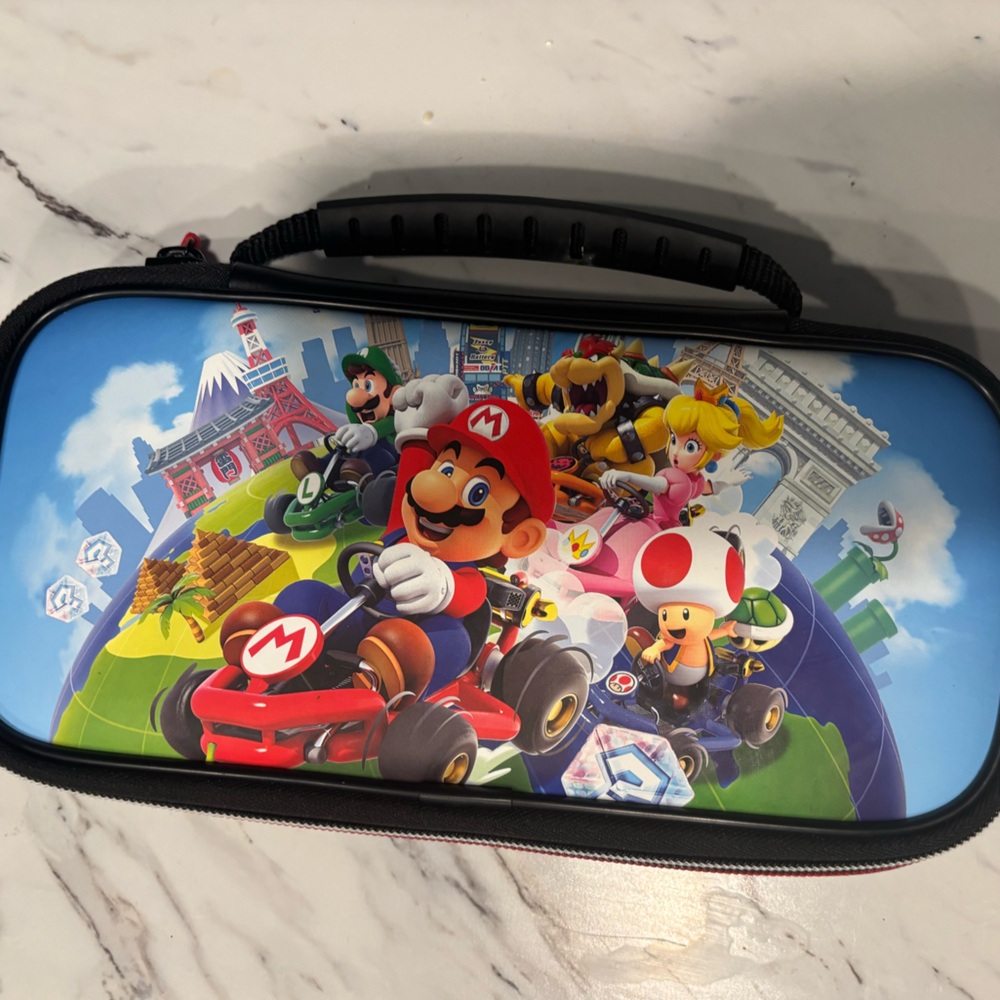 Mario Kart Nintendo Switch Carrying Case - Picture 1 of 3